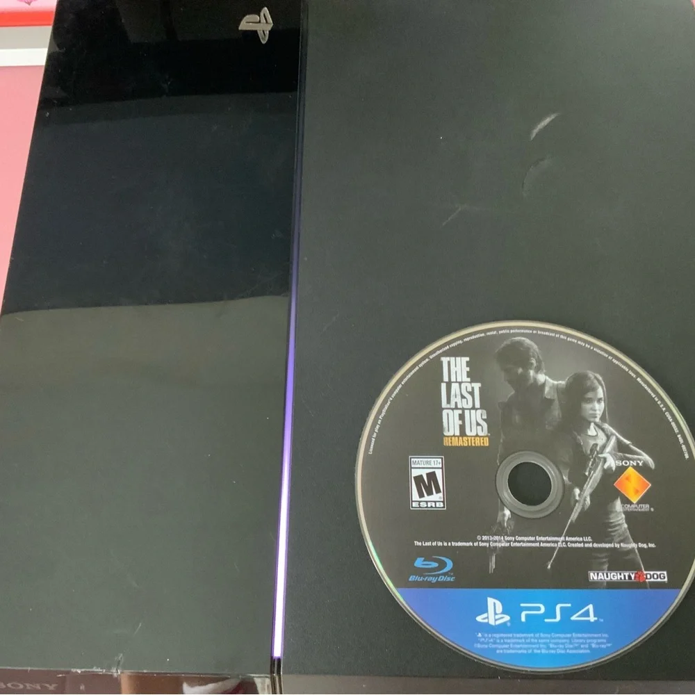 Sony PlayStation 4 CUH-1001A Black Console W/ Cords
